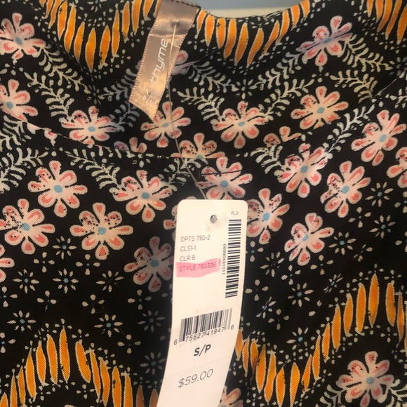 BNWT Thyme Maternity S Dress - Picture 2 of 3